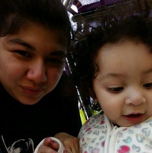 Meet your Posher, Juana